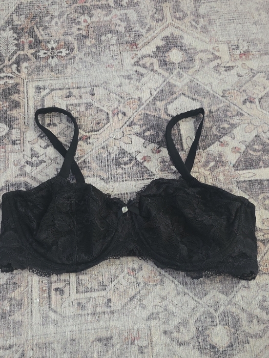 Victoria's Secret Other - Victoria's Secret Black Lace Underwire Bra